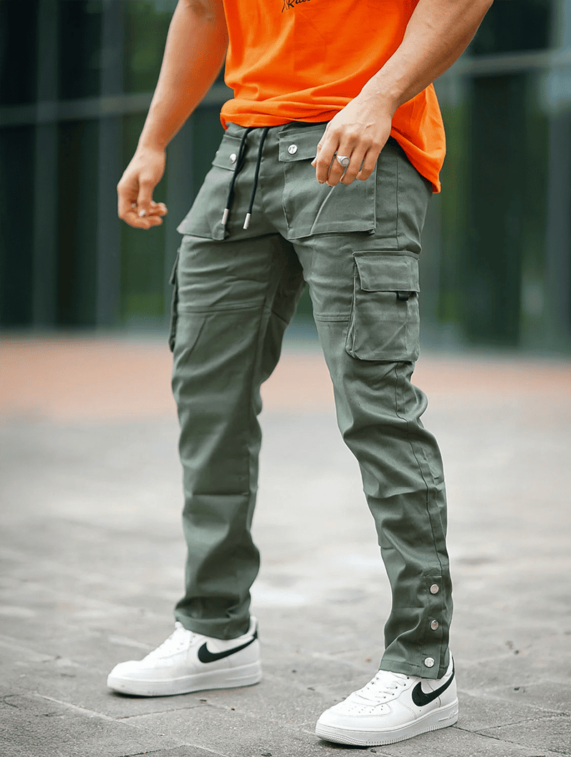 Spodnie cargo męskie z kieszeniami - styl streetwear i krój bojówkowy